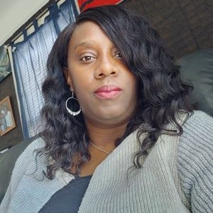 Meet your Posher, Tina